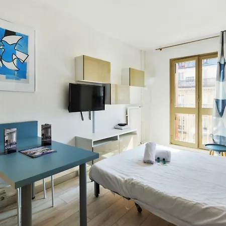 Charming Studio Close To Montmartre,