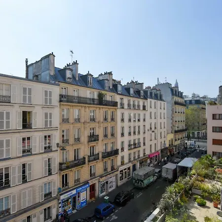 Charming Studio Close To Montmartre, Apartment
